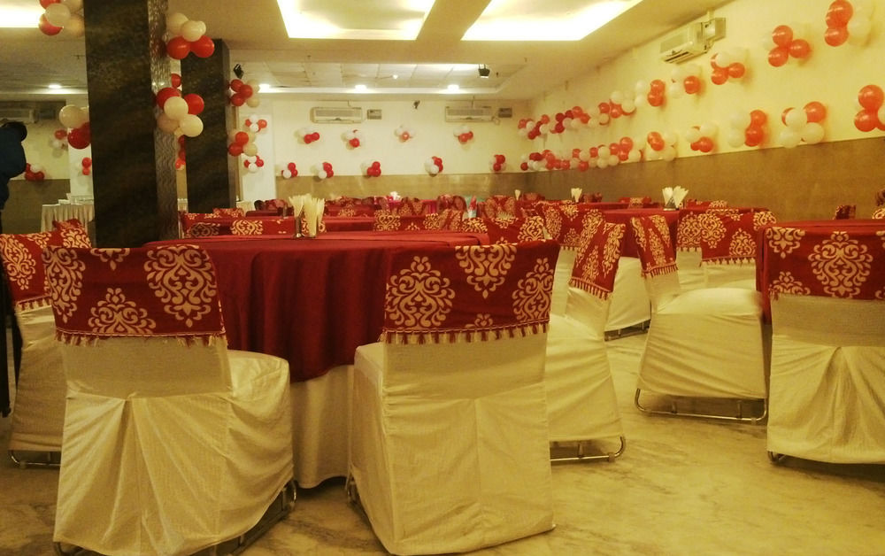 Red Carpet Hotels Noida Eksteriør bilde