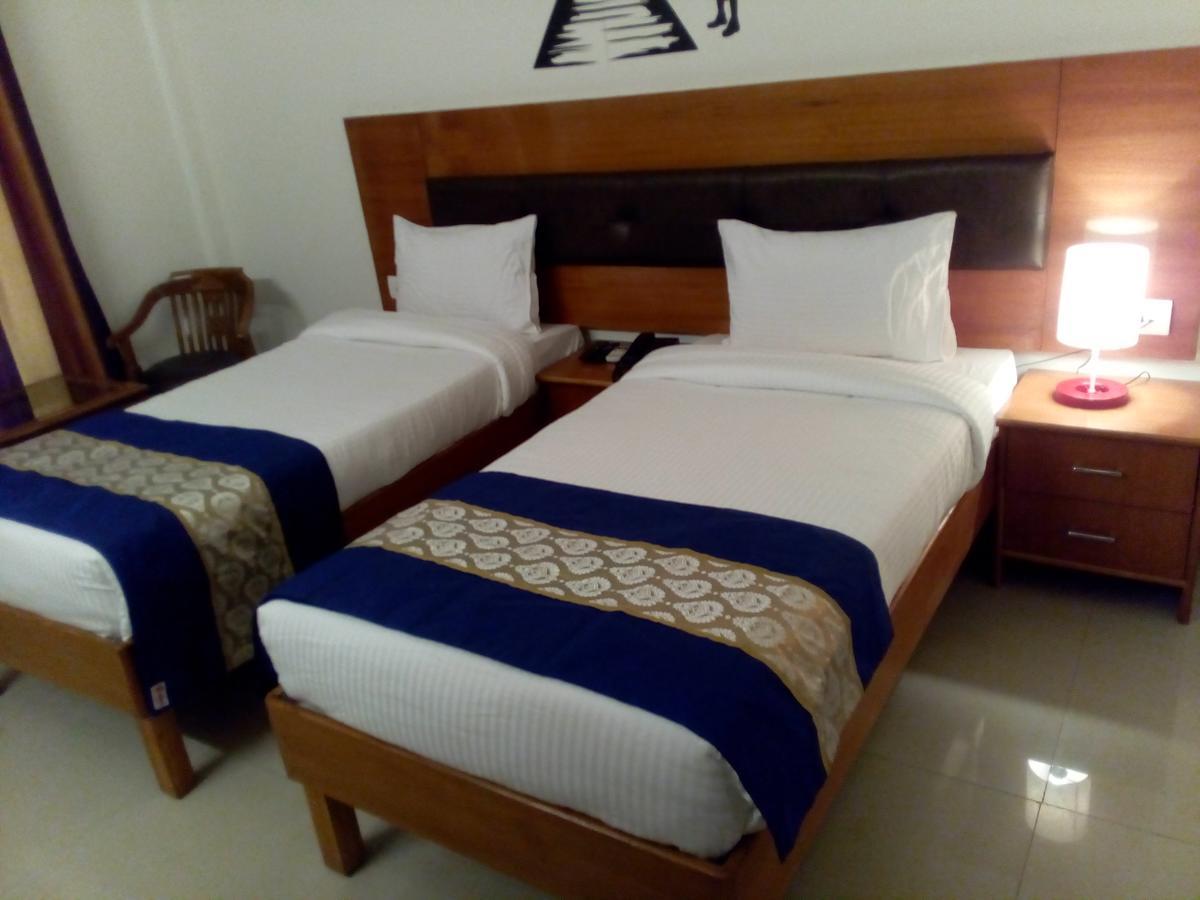 Red Carpet Hotels Noida Eksteriør bilde