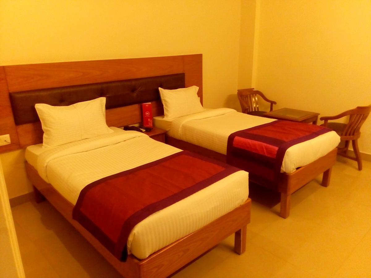 Red Carpet Hotels Noida Eksteriør bilde